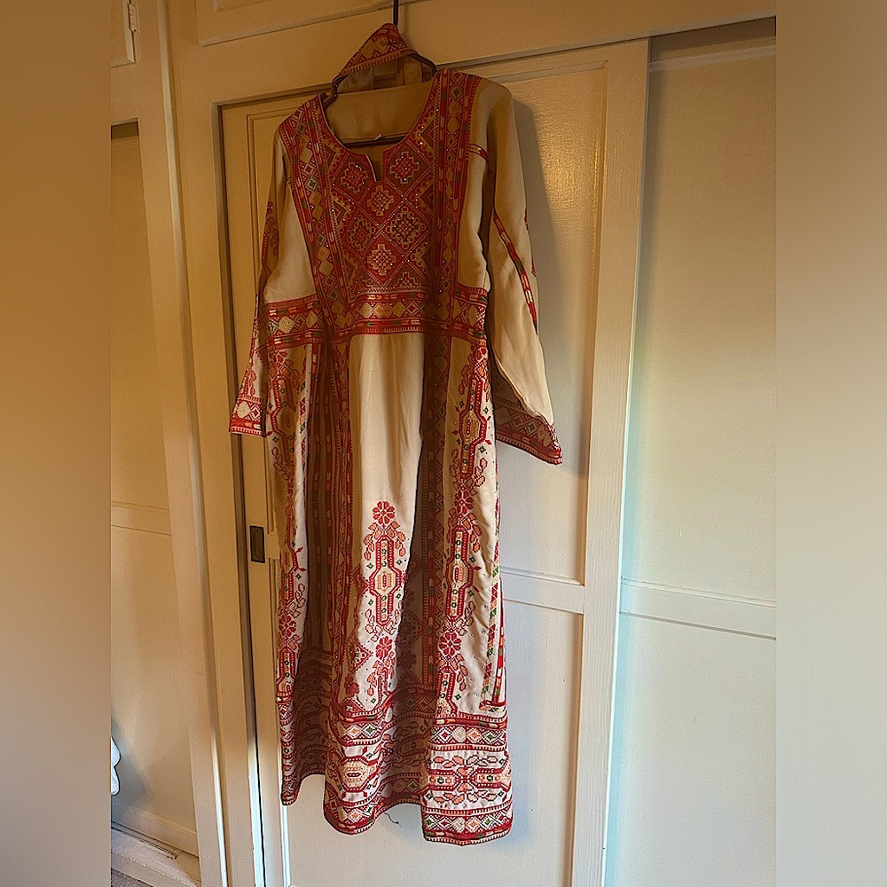Palestinian Thobe - Picture 3 of 4